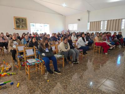  Nova Laranjeiras realiza 1Âª ConferÃªncia Municipal dos Direitos da Mulher